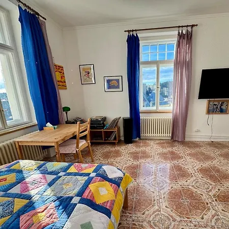 Near Colonnade In Apartment Marianske Lazne